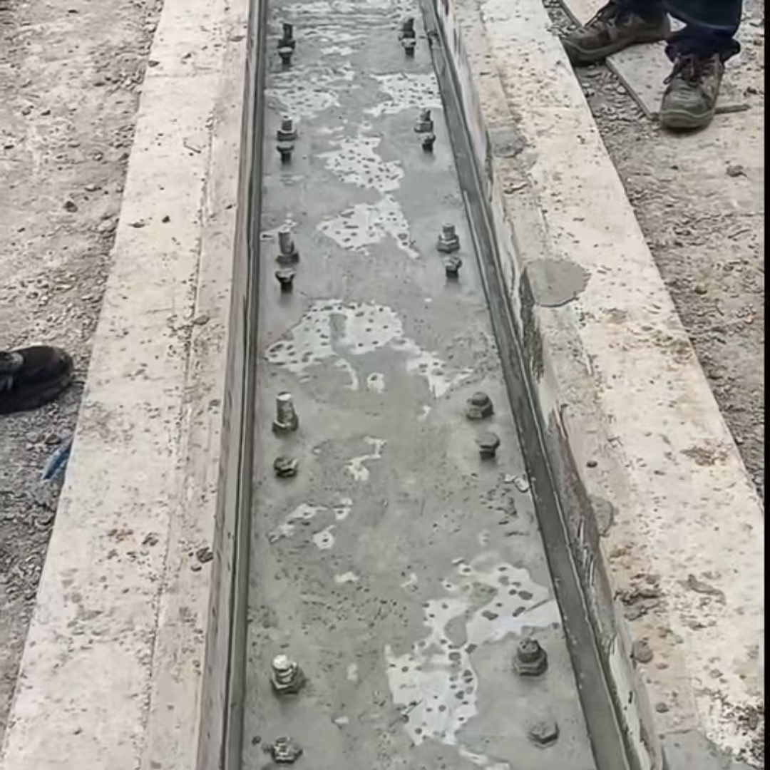 汶川环氧树脂轨道胶泥是什么？用在哪里？